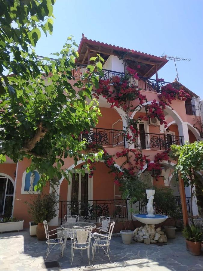 Delfini 2 Aparthotel Лаганас Екстериор снимка