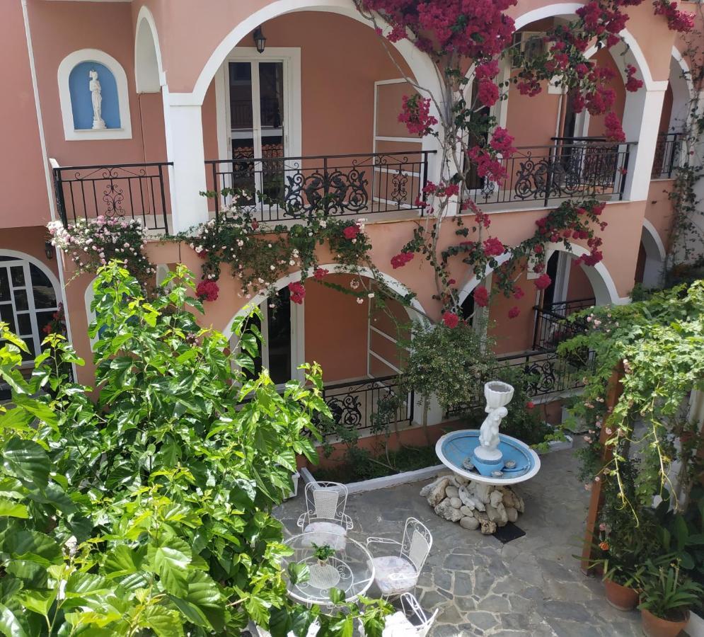 Delfini 2 Aparthotel Лаганас Екстериор снимка