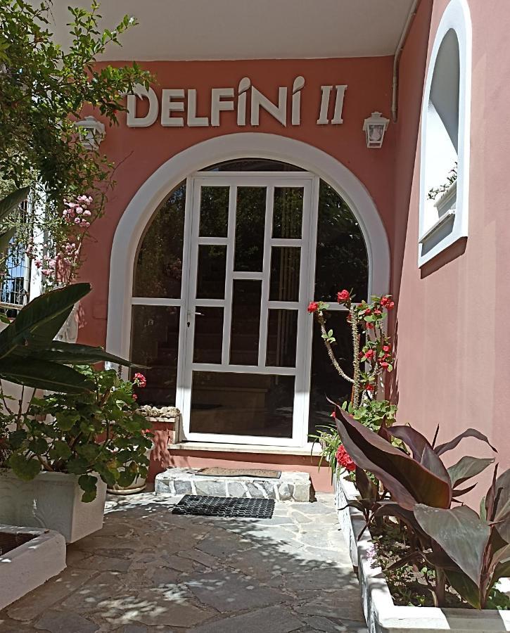 Delfini 2 Aparthotel Лаганас Екстериор снимка