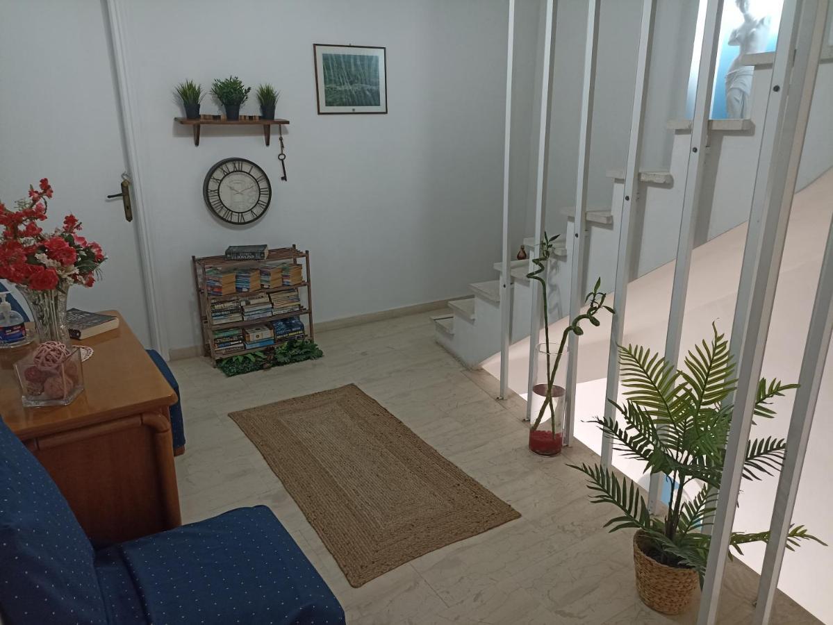 Delfini 2 Aparthotel Лаганас Екстериор снимка